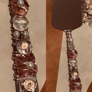 Bedazzled pie server! Brand new